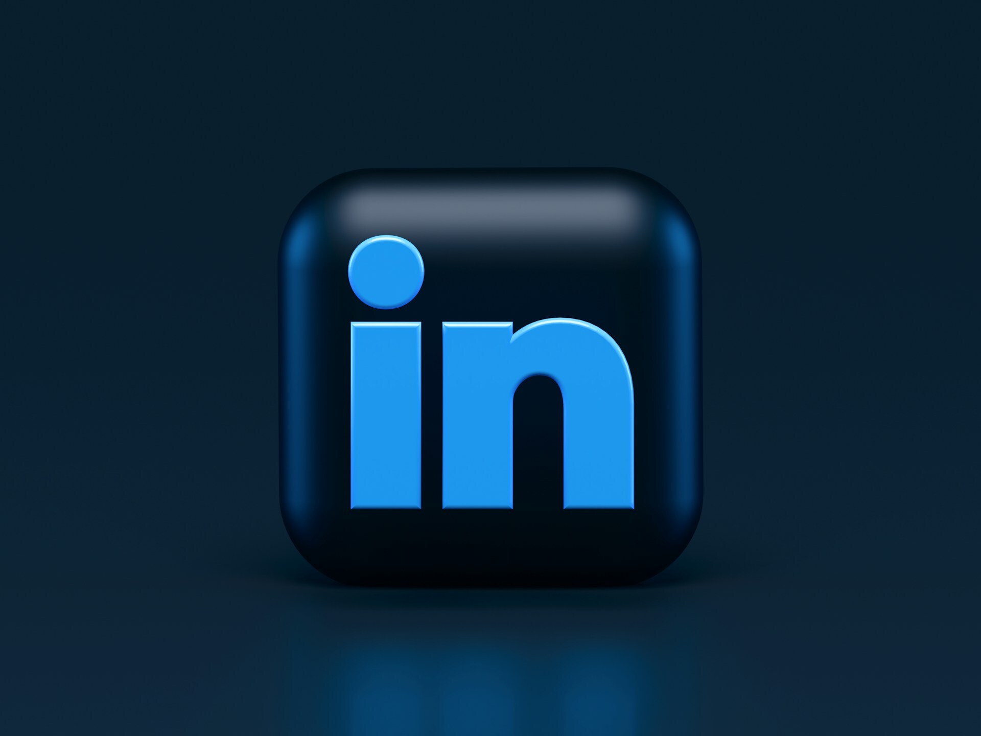 Strategie Efficaci di Linkedin Ads: Ottimizzazione e Targeting B2B