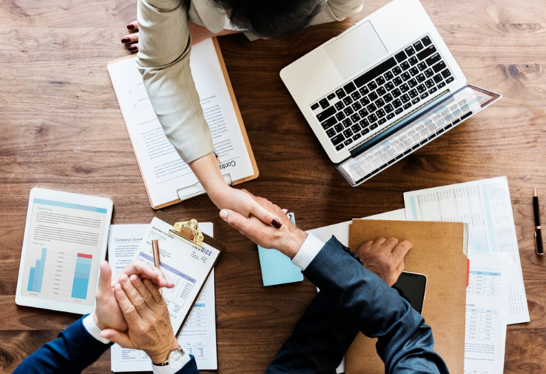 Come trovare clienti b2b: guida alla lead generation aziendale