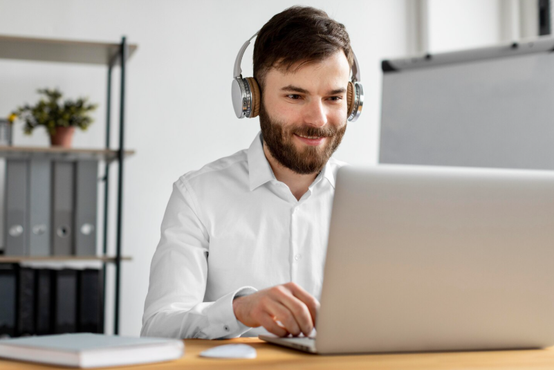 Come vendere servizi online: la guida completa